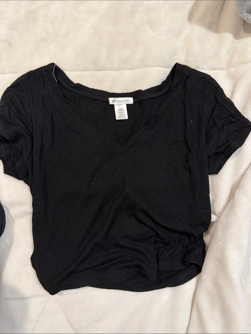 Bozzolo Black Ribbed V-Neck Short Sleeve Tee